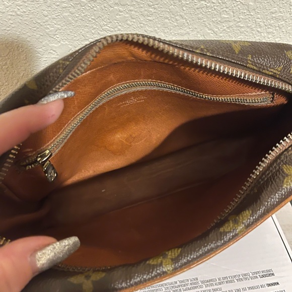 SOLD Louis Vuitton monogram Crossbody handbag - Picture 7 of 16